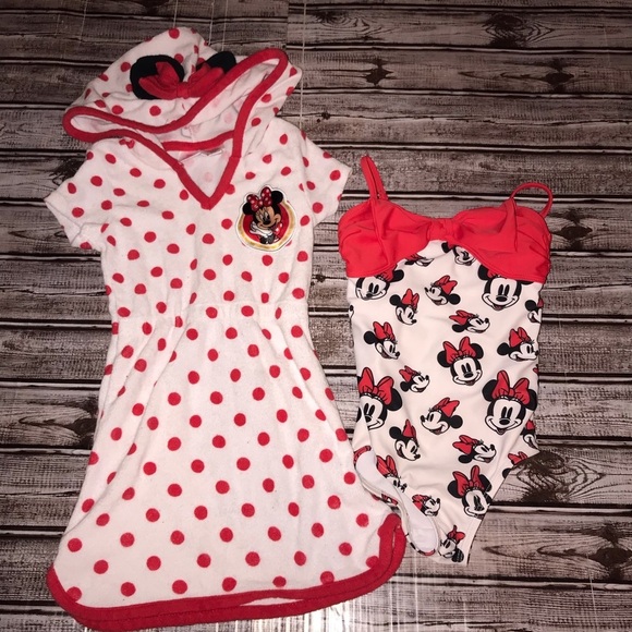 !! Swimsuit lot - Picture 2 of 2